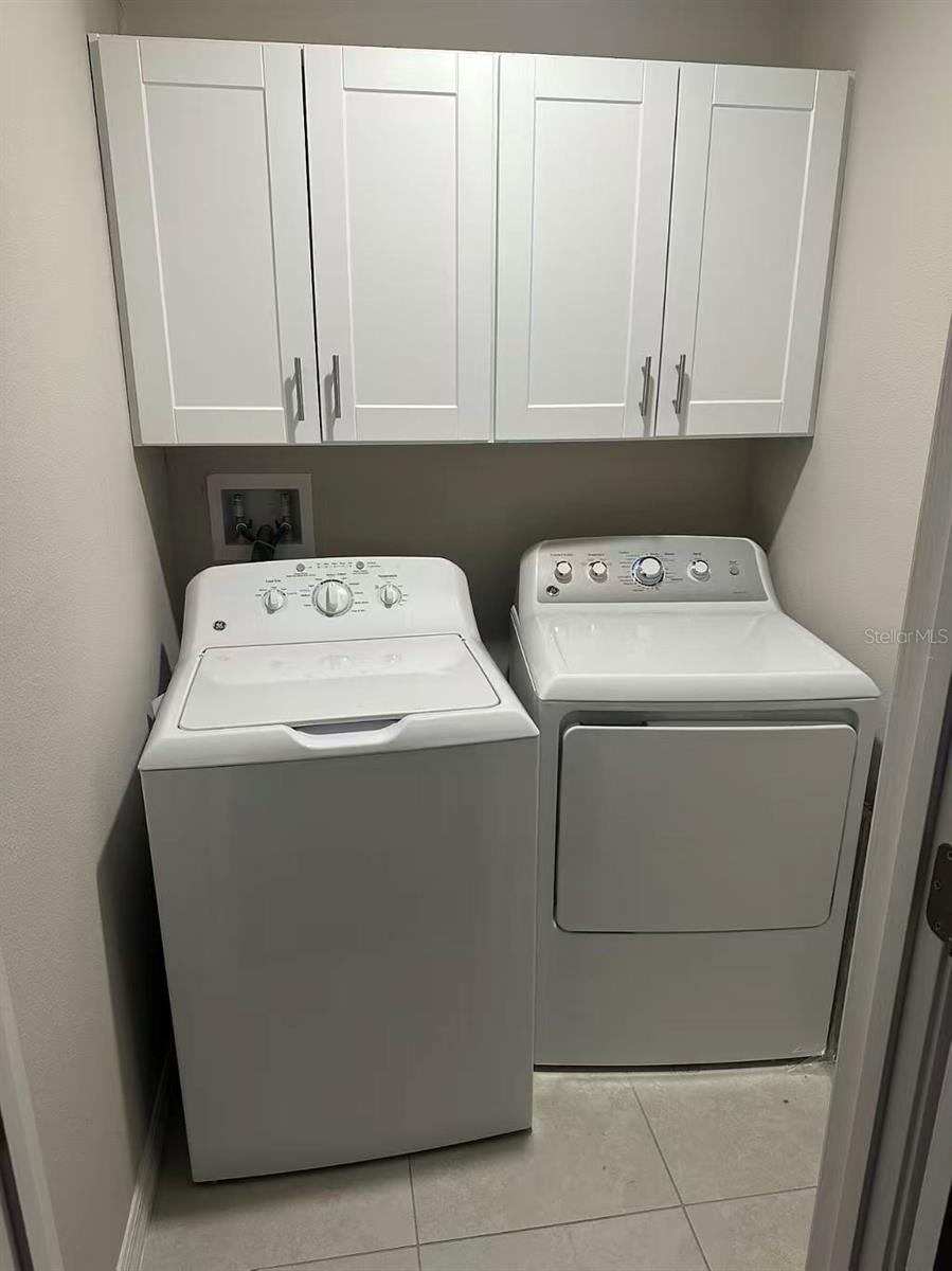 WILLOW SQUARE TWNHMS - Residential Lease