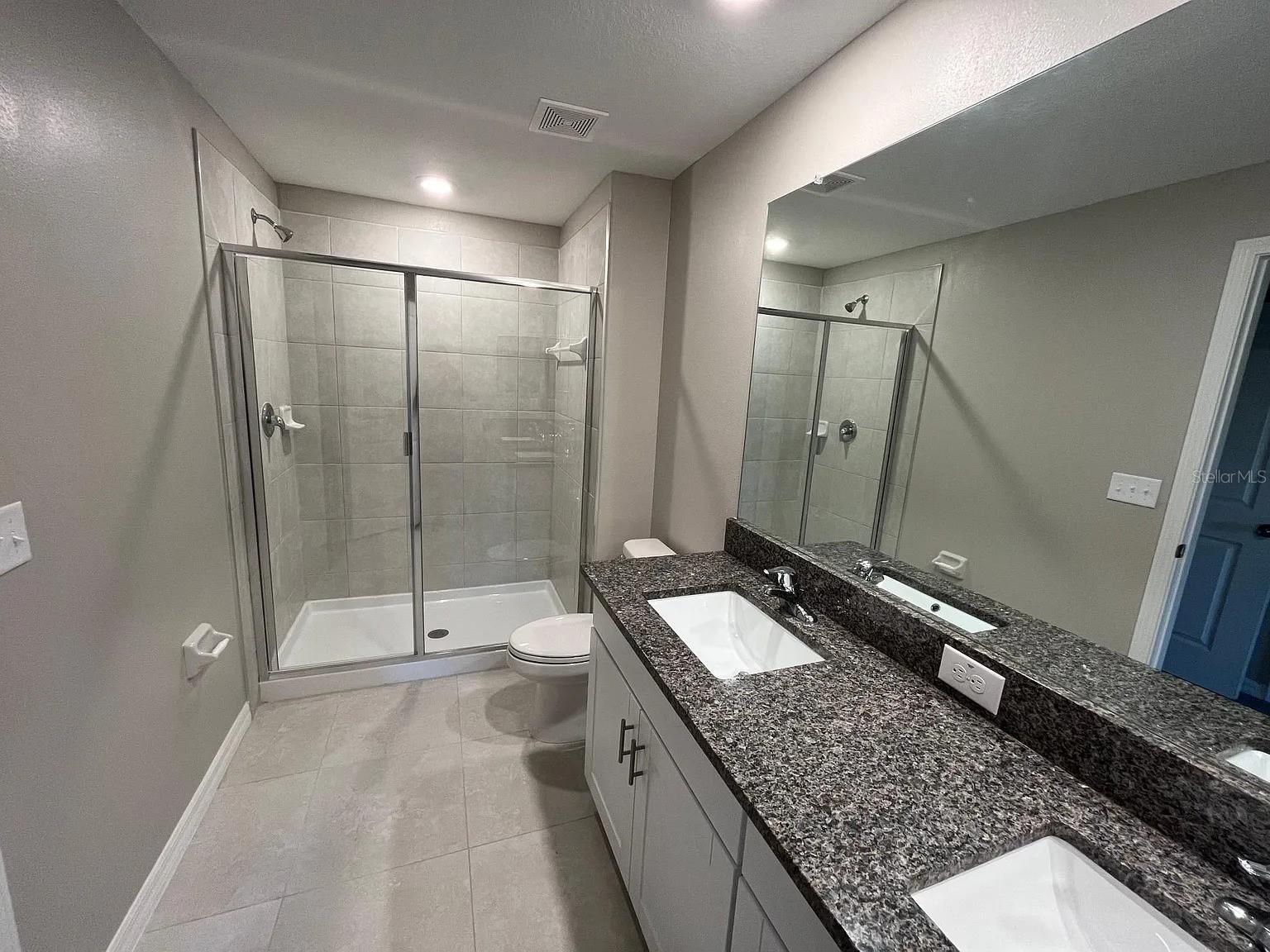 WILLOW SQUARE TWNHMS - Residential Lease