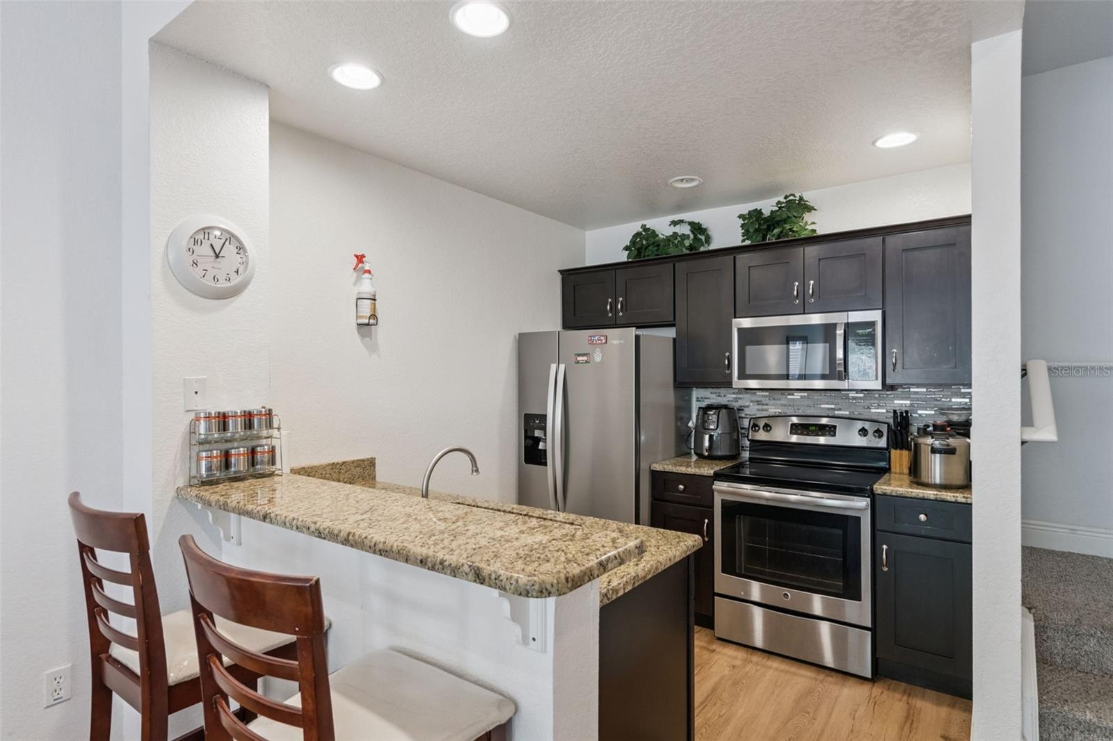 4564 YELLOWGOLD ROAD E 106