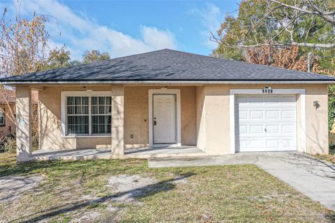 Photo of 1128 Neville Avenue, Lakeland, FL 33805 (MLS # P4936832)