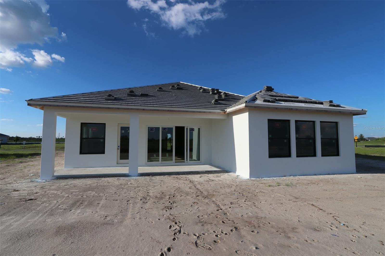 PALMERA AT WELLEN PARK - Residential