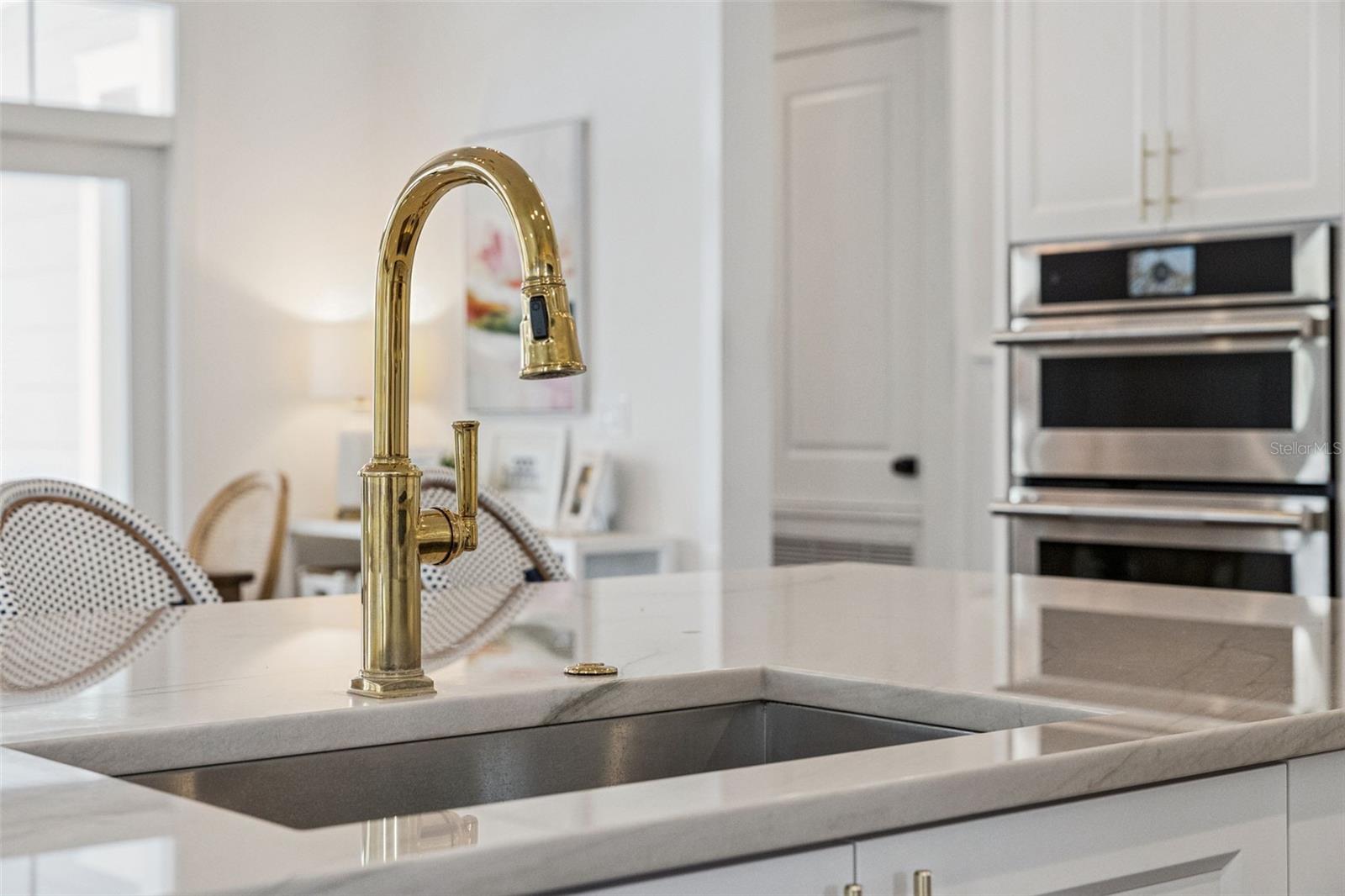 OAKLAND PARK - Residential