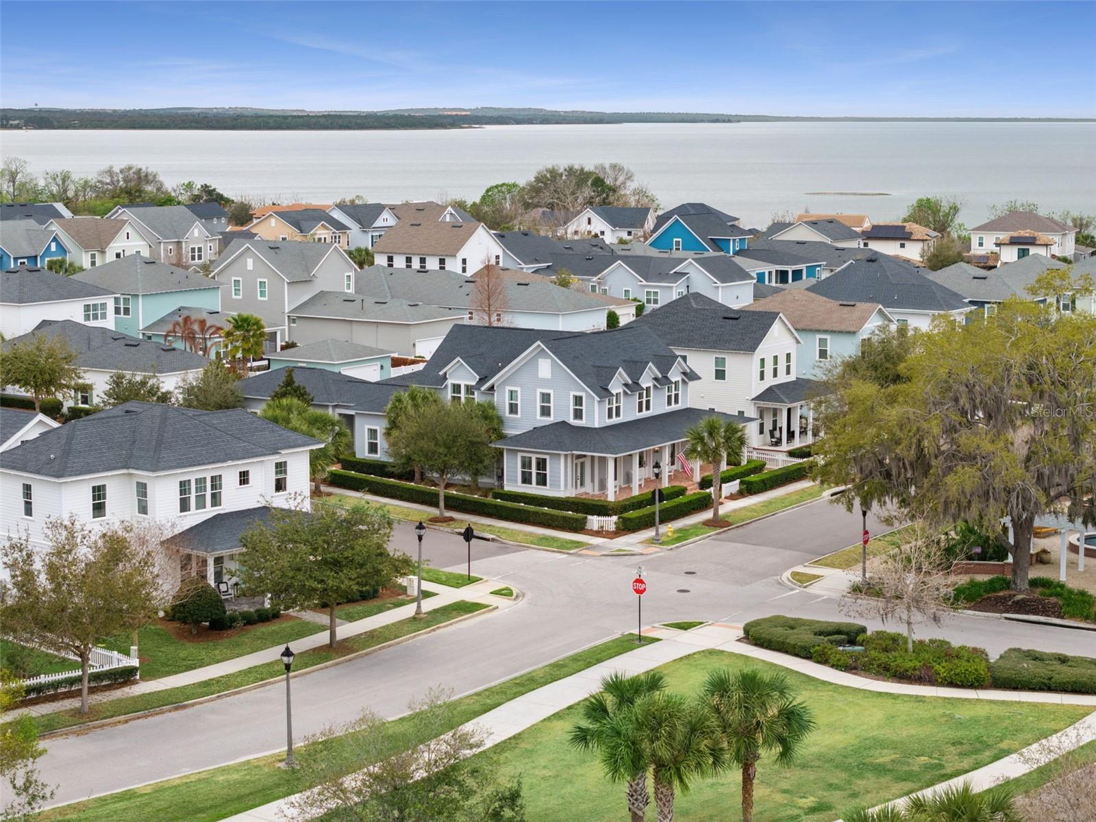 OAKLAND PARK - Residential