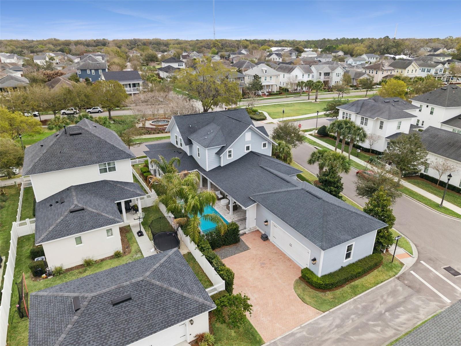 OAKLAND PARK - Residential