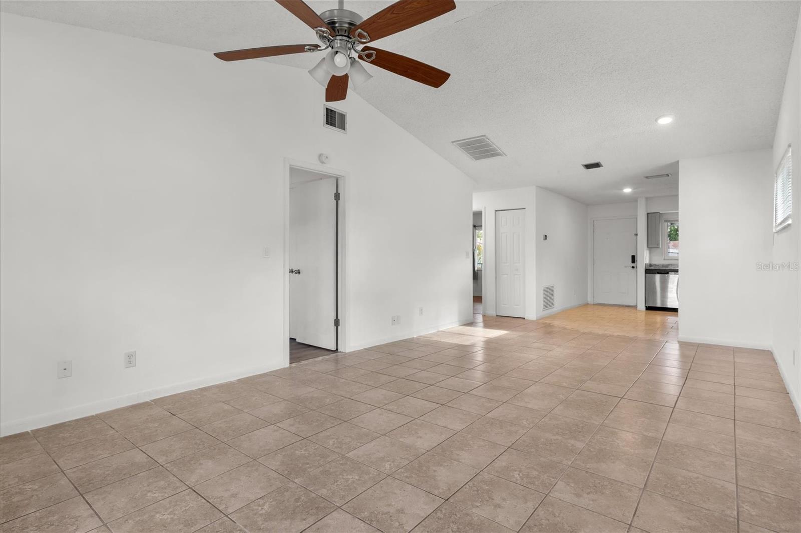 ROSEWOOD MANOR - Residential