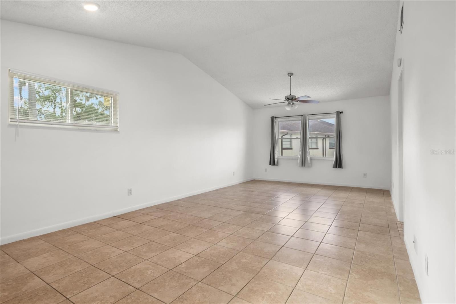 ROSEWOOD MANOR - Residential