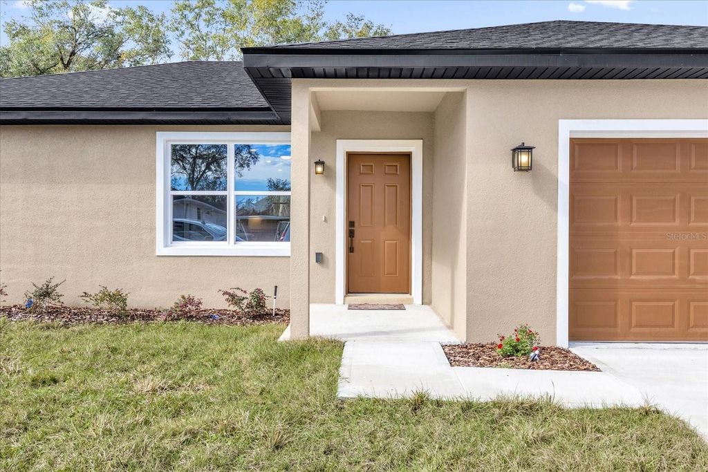 Photo of 16440 SE 87th Court, Summerfield, FL 34491 (MLS # TB8466492)