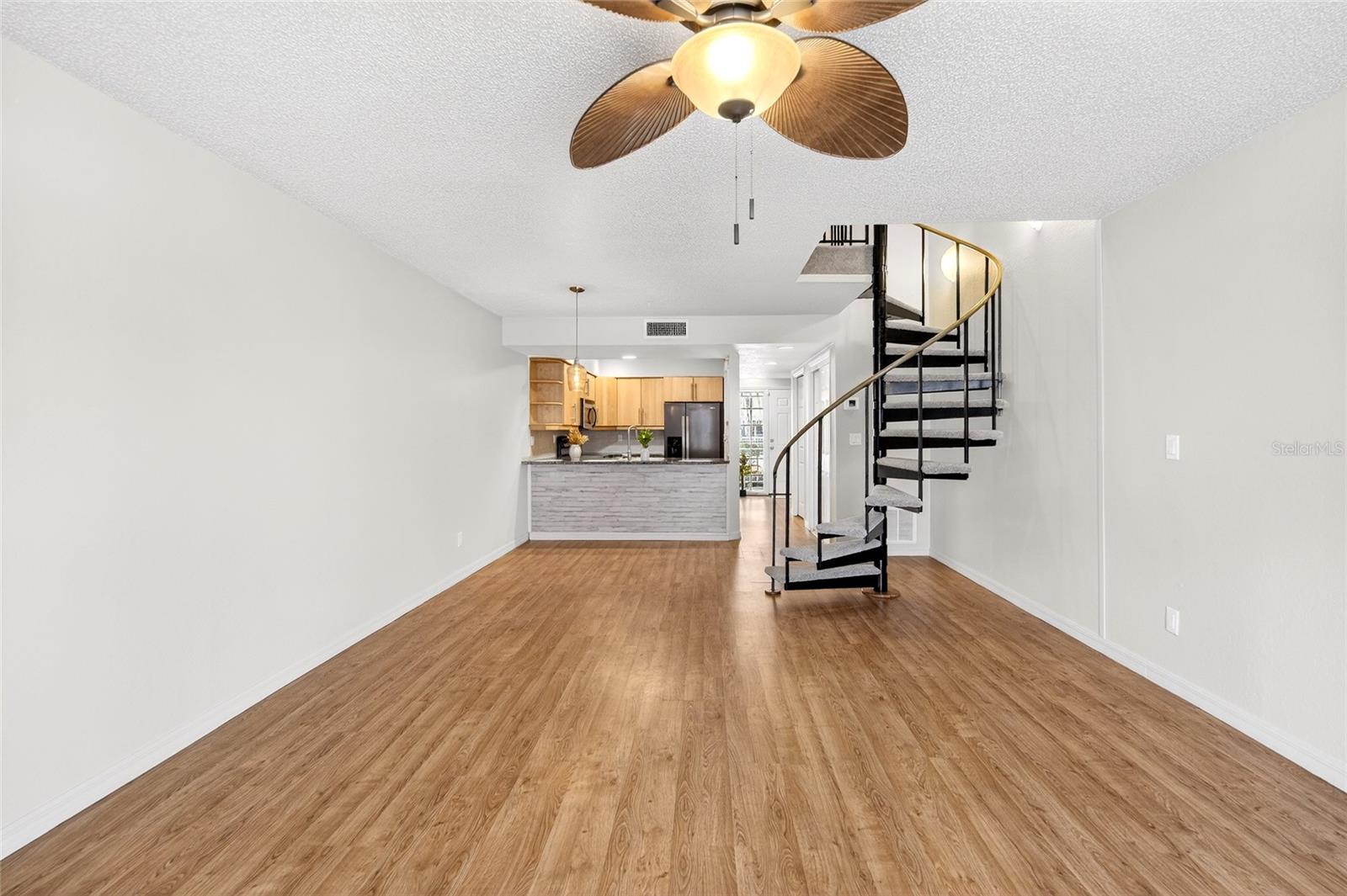 CYPRESS COVE - Residential