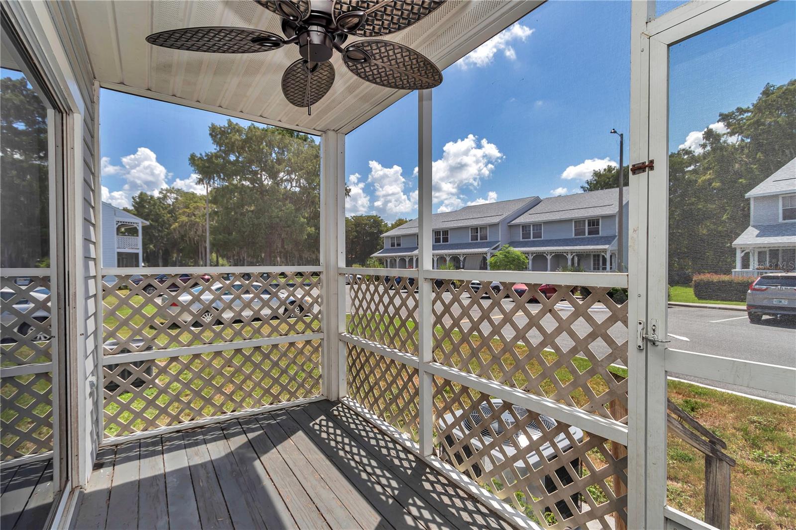 CYPRESS COVE - Residential