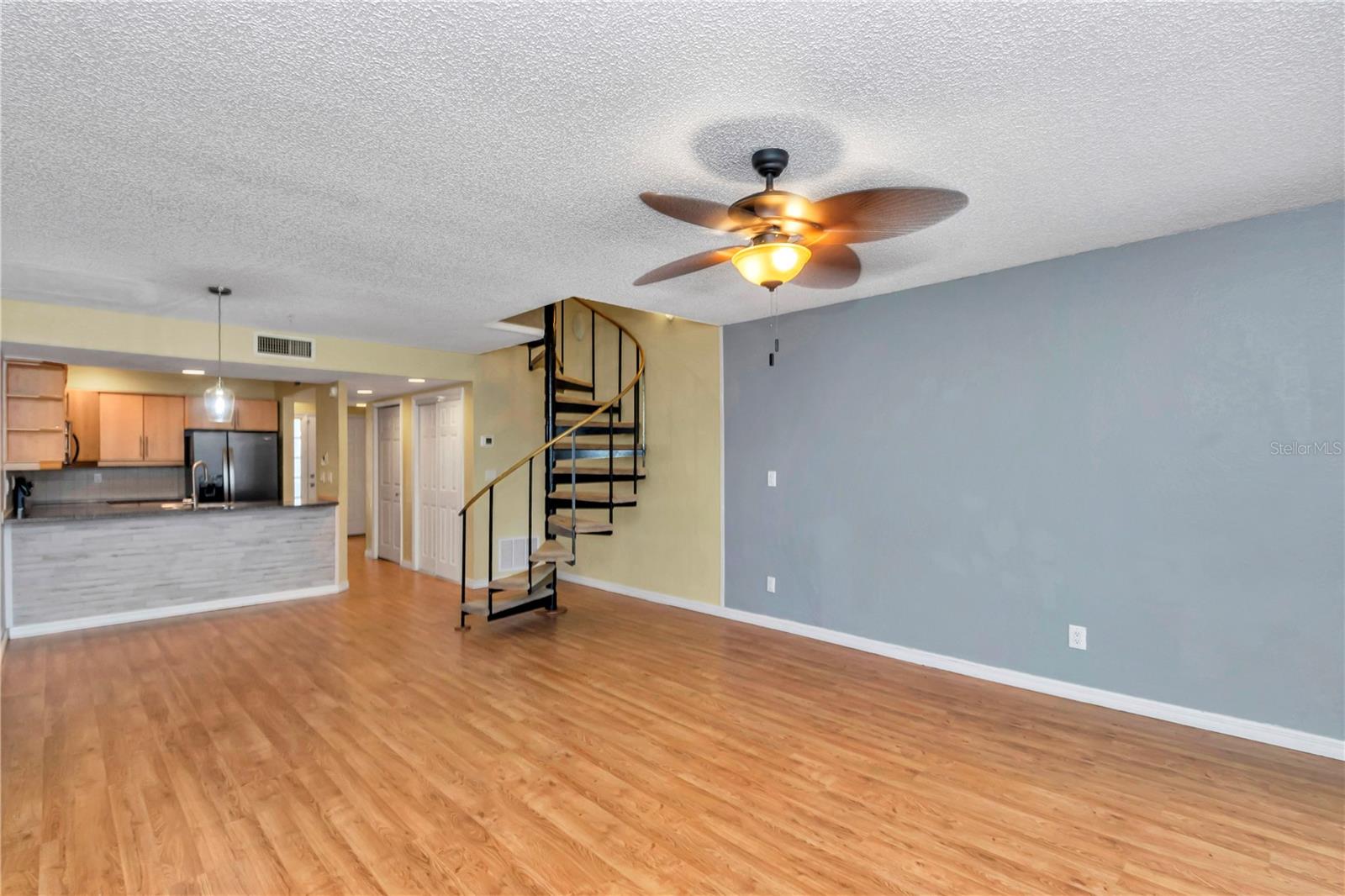 CYPRESS COVE - Residential