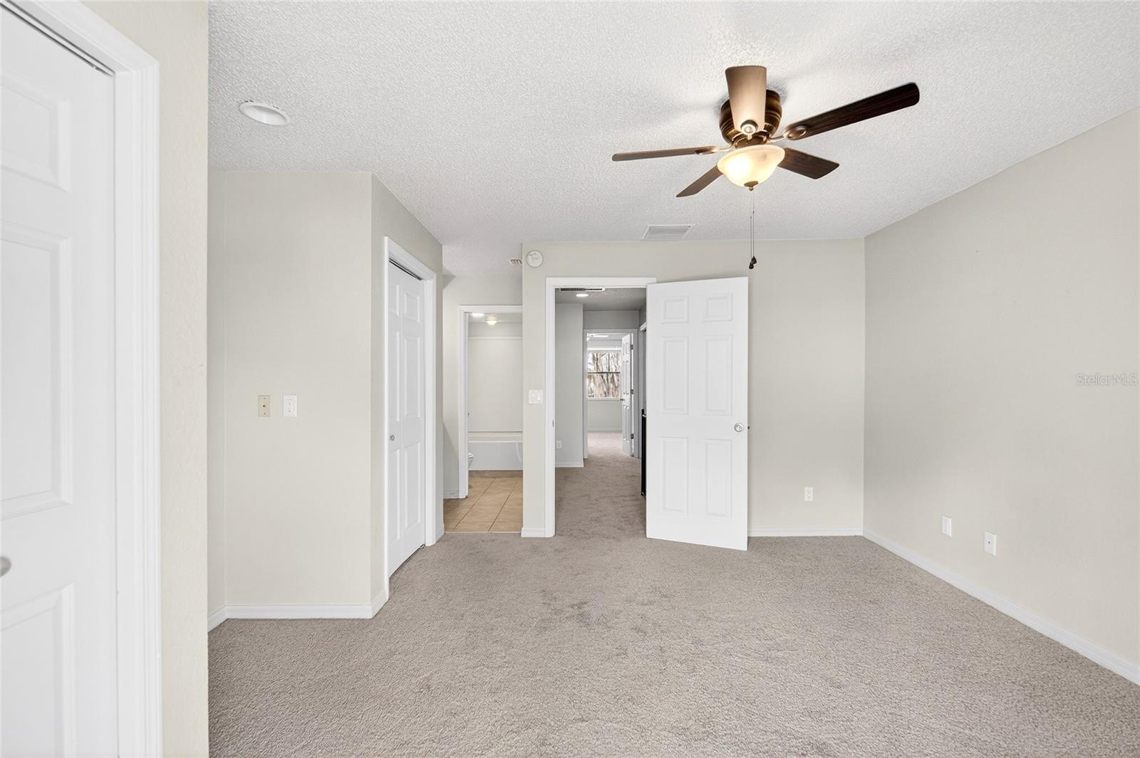 CYPRESS COVE - Residential