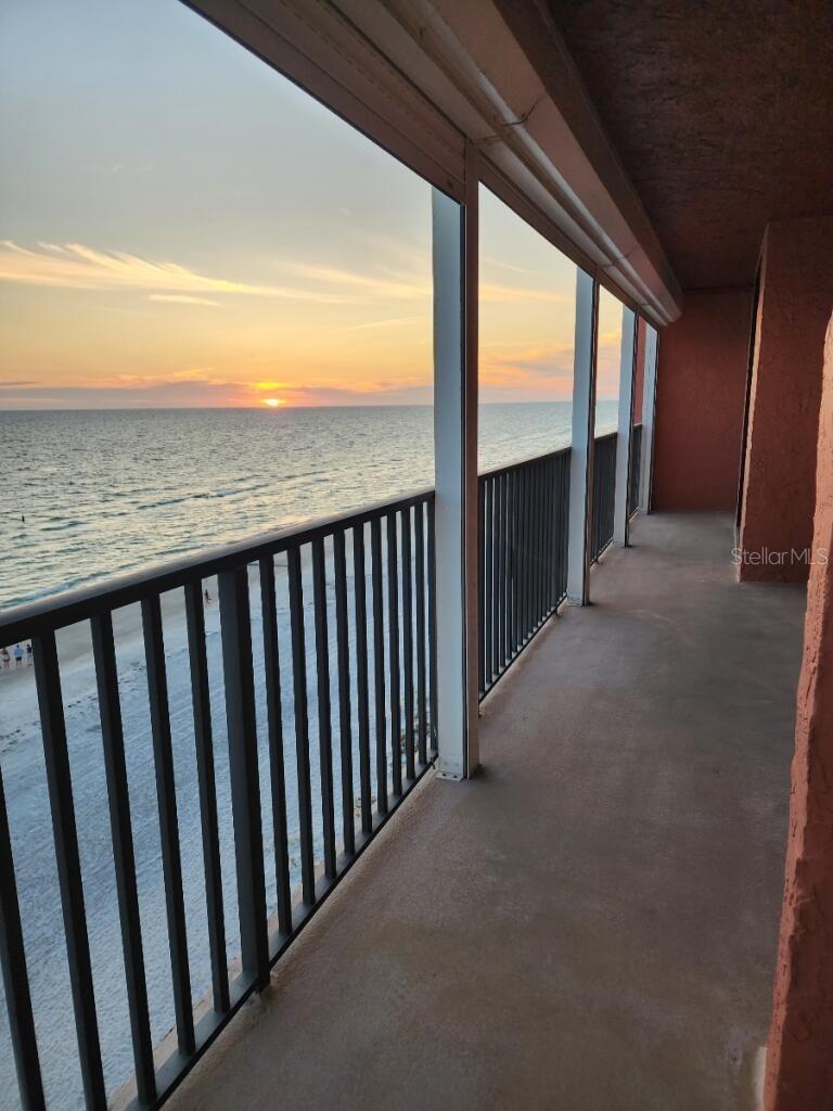 MADEIRA TOWERS CONDO - Residential