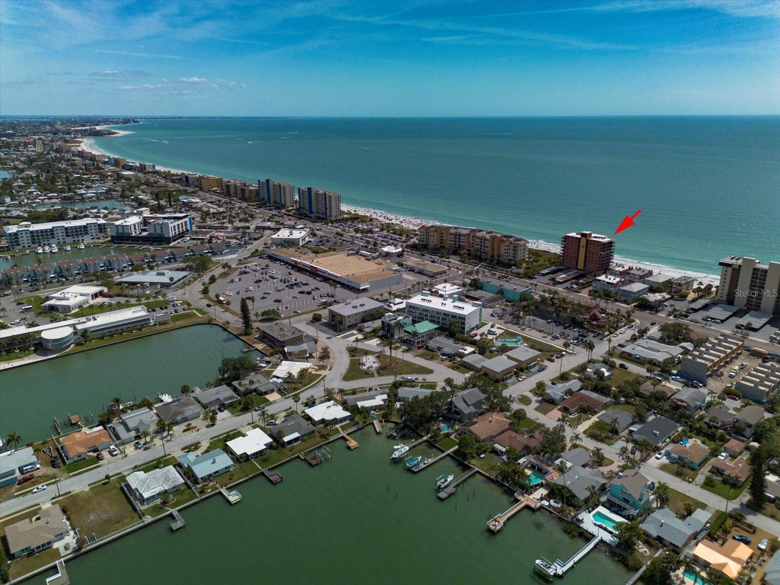 MADEIRA TOWERS CONDO - Residential