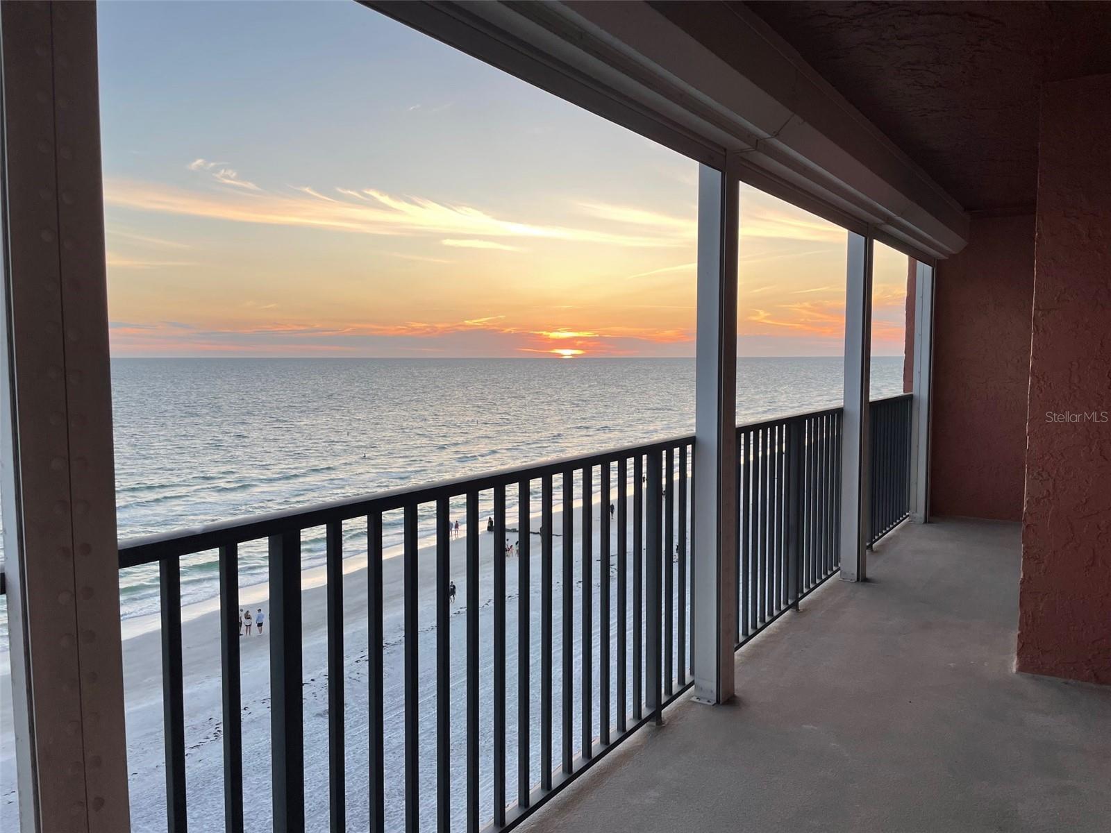 MADEIRA TOWERS CONDO - Residential