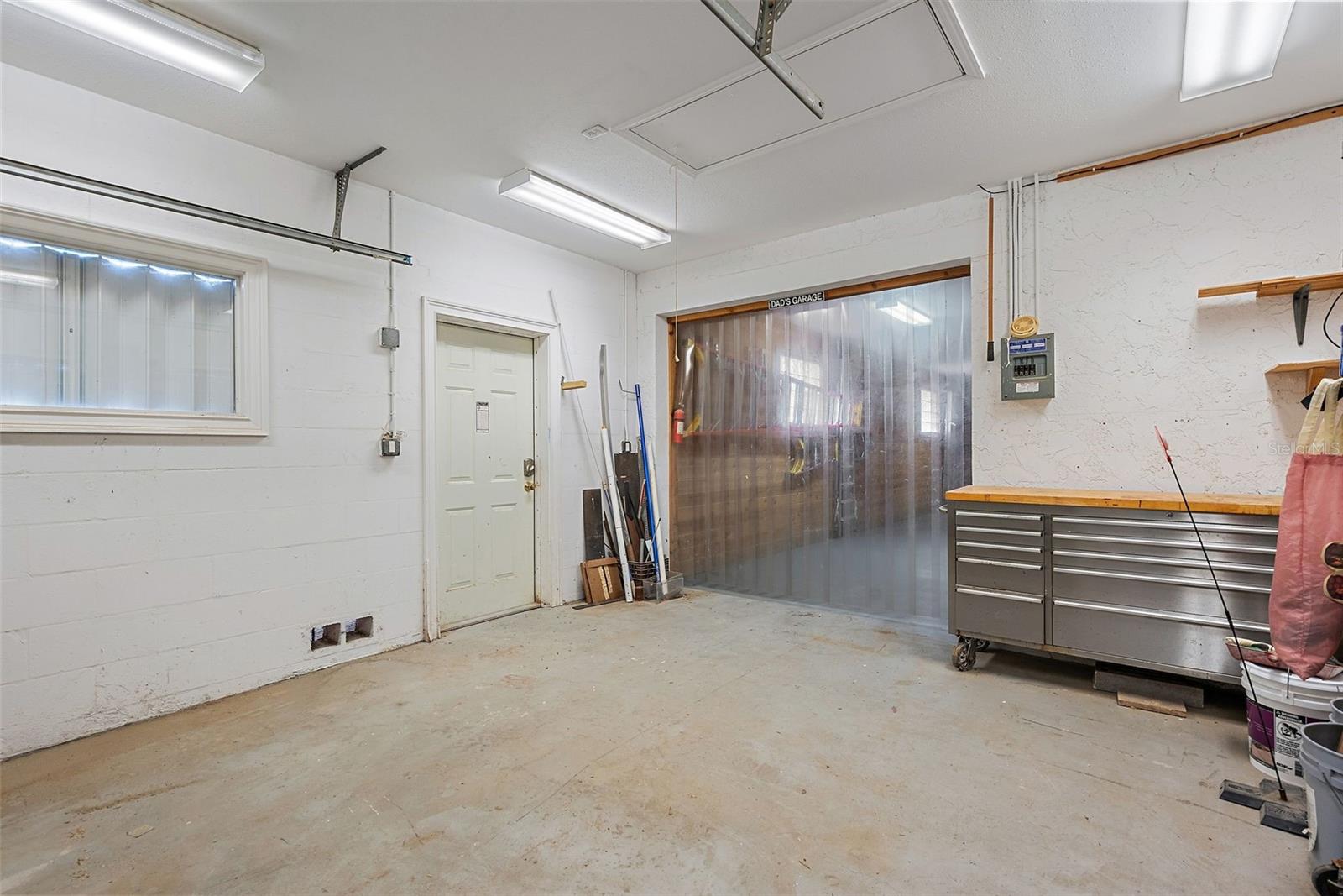 SHARON OAKS ESTATES REP - Residential