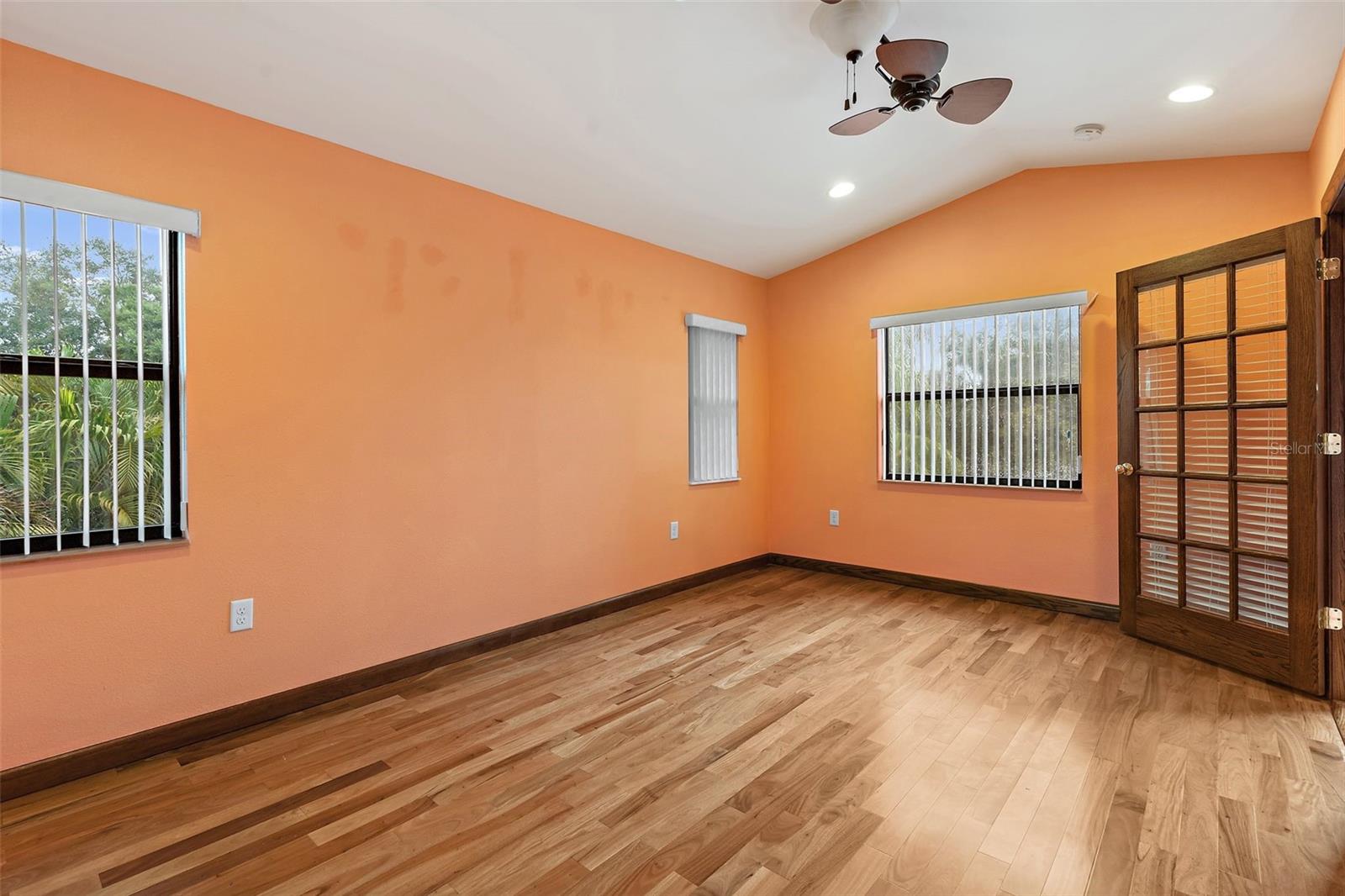 SHARON OAKS ESTATES REP - Residential