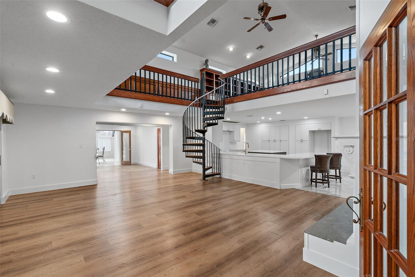 SHARON OAKS ESTATES REP - Residential