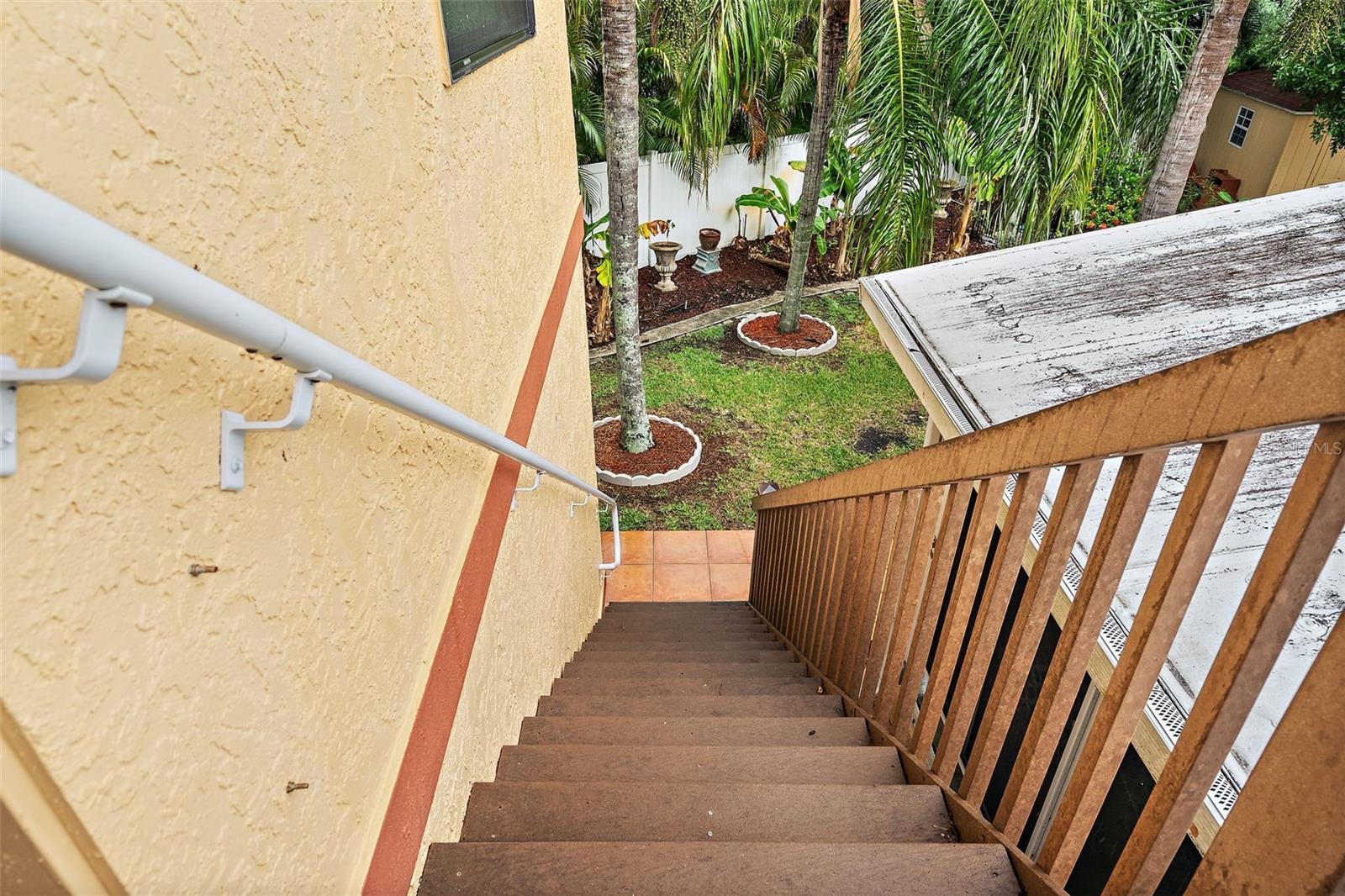 SHARON OAKS ESTATES REP - Residential