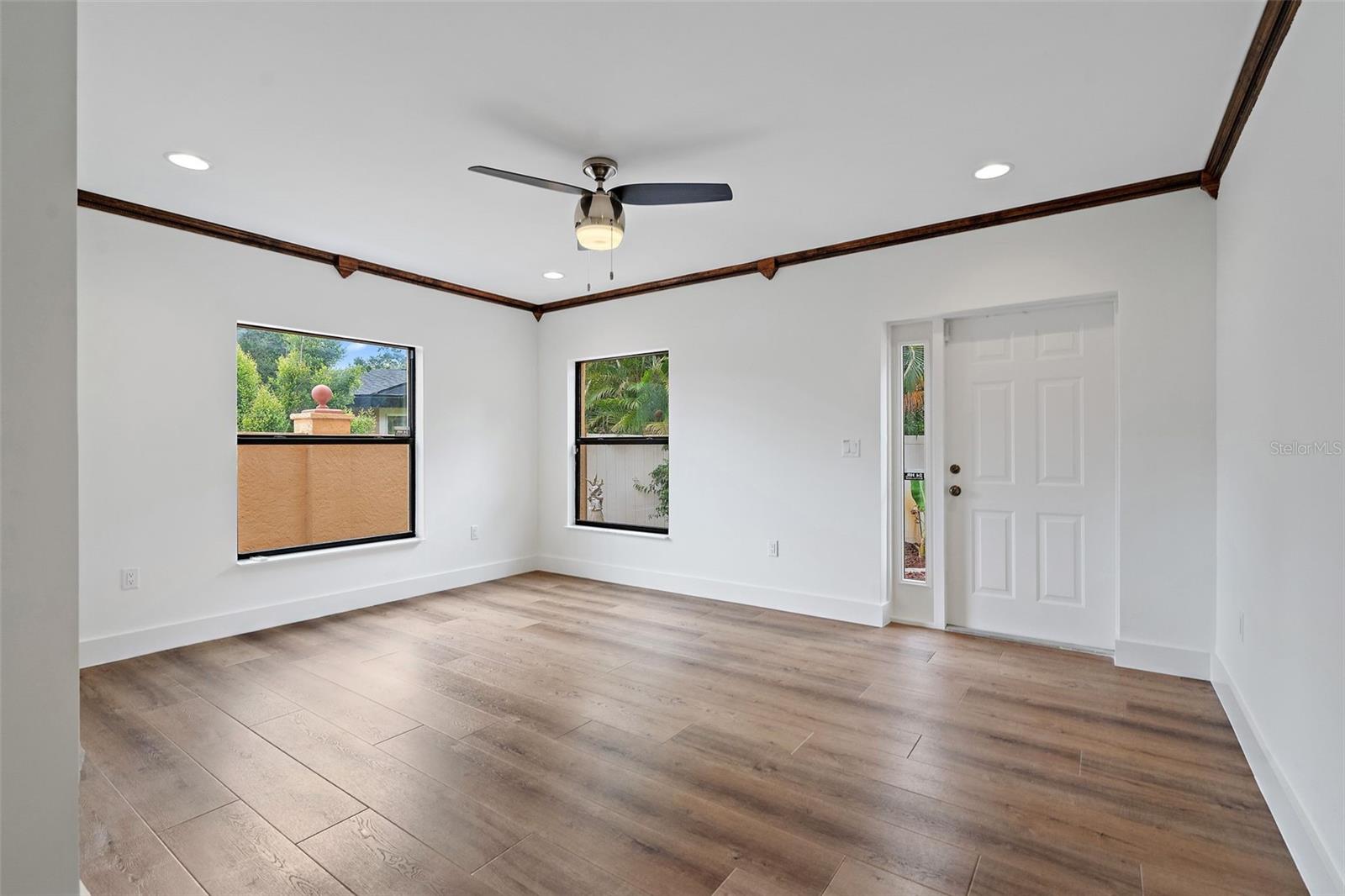 SHARON OAKS ESTATES REP - Residential