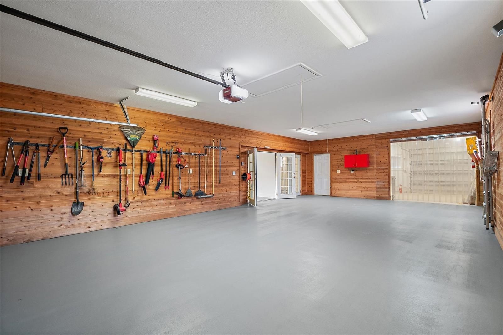 SHARON OAKS ESTATES REP - Residential