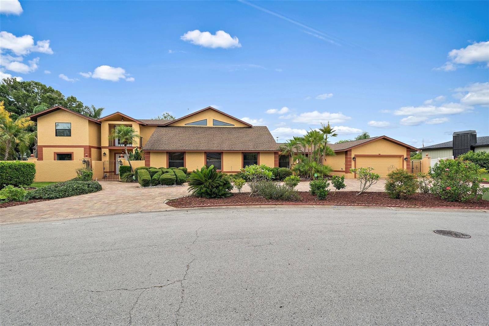 SHARON OAKS ESTATES REP - Residential