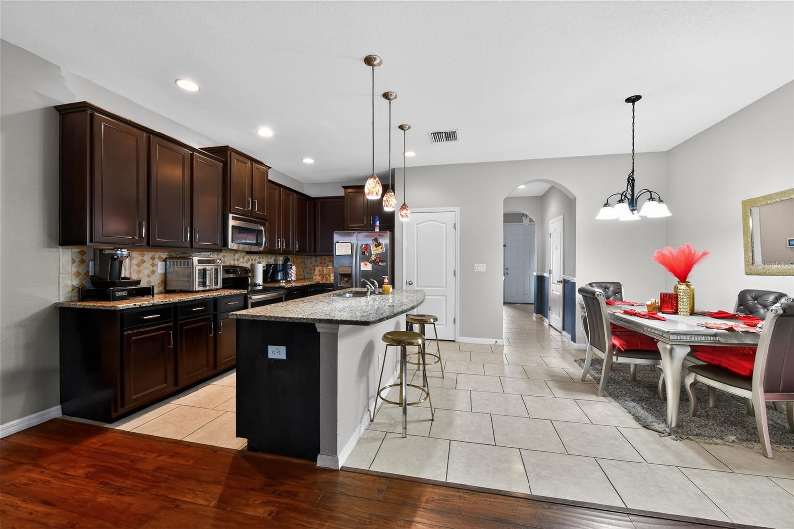 AVELAR CREEK NORTH - Residential