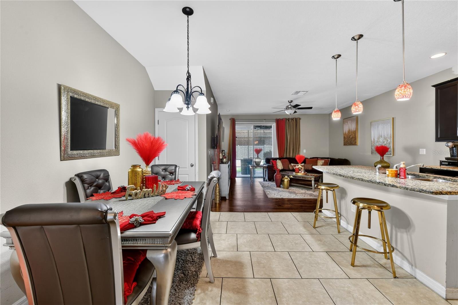 AVELAR CREEK NORTH - Residential