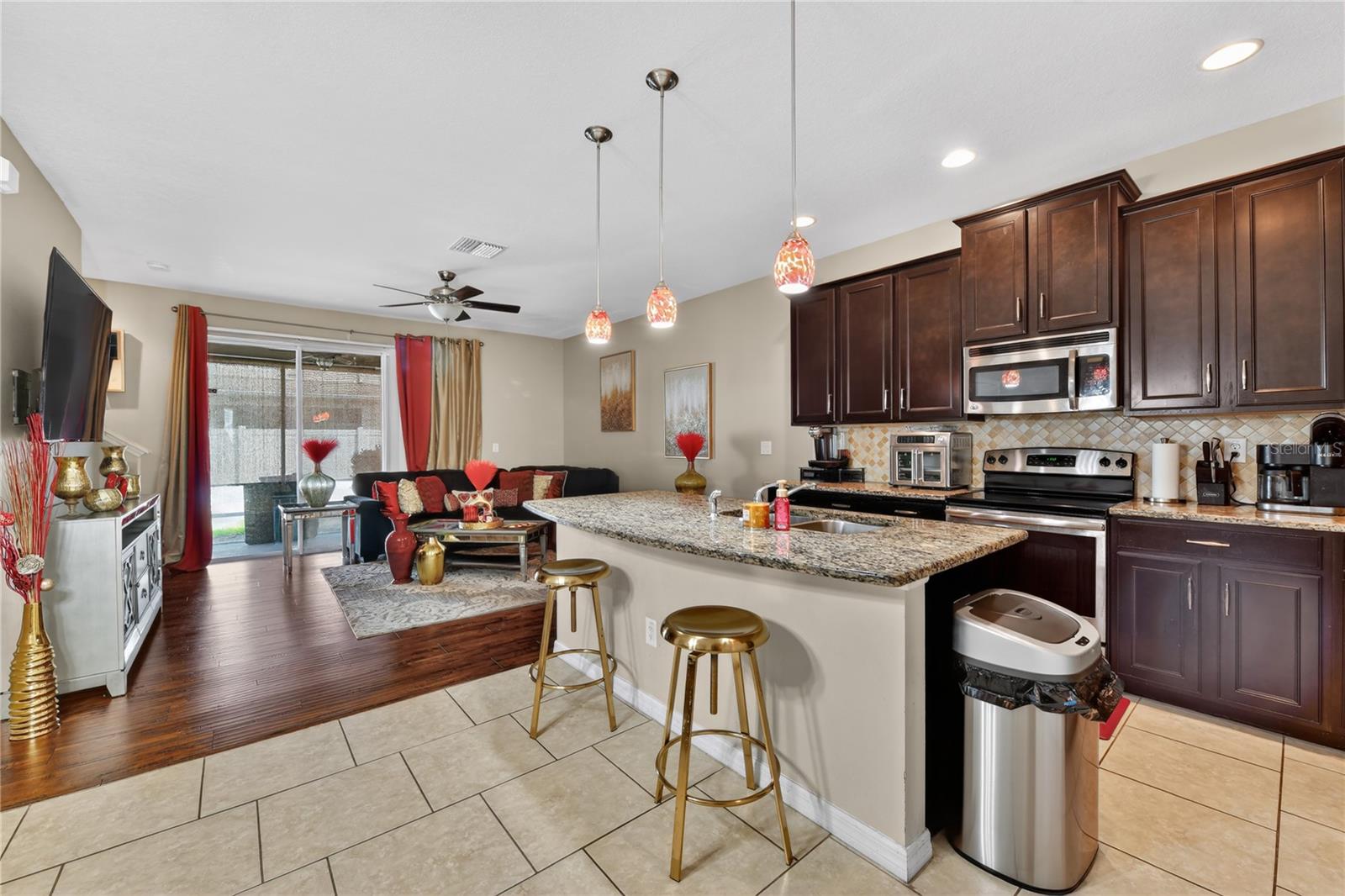 AVELAR CREEK NORTH - Residential