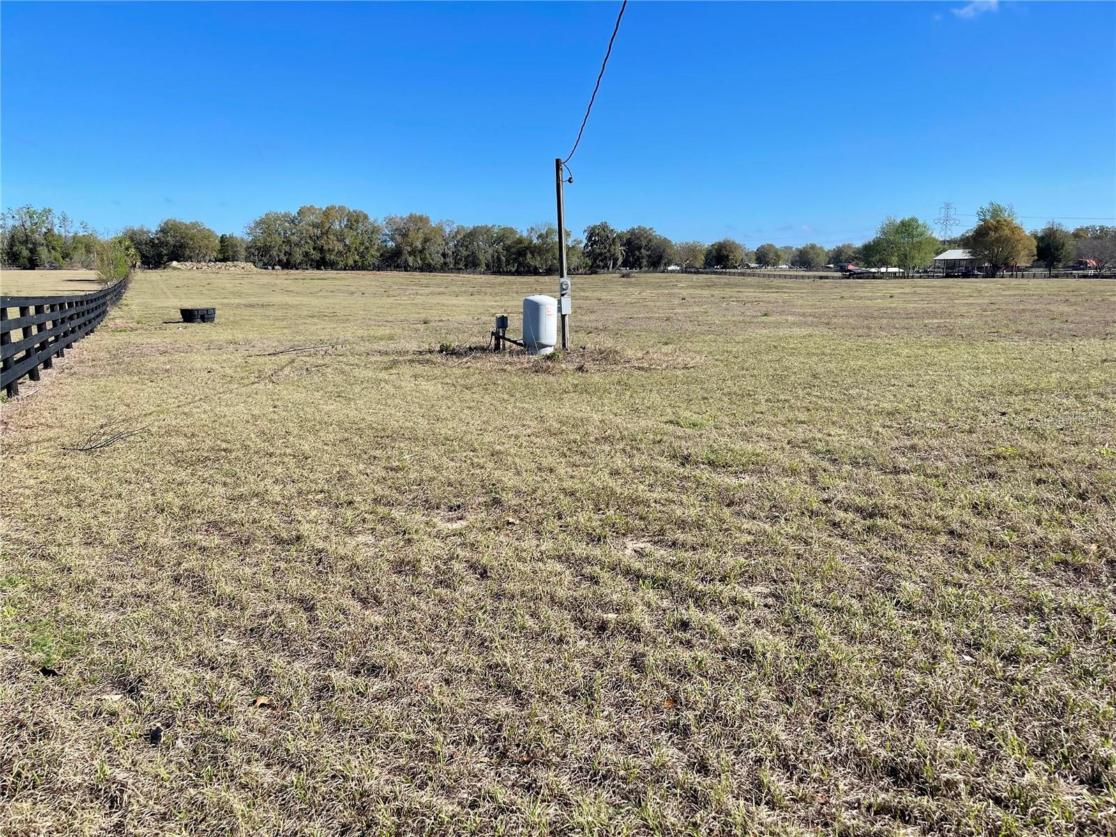 SUMMERFIELD MEADOWS - Land