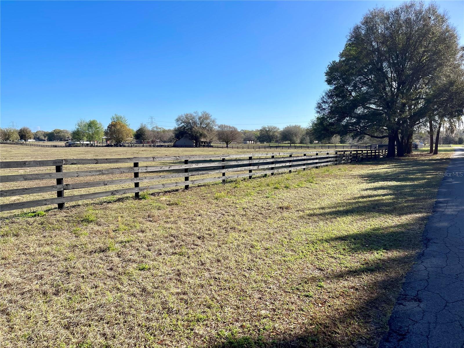 SUMMERFIELD MEADOWS - Land