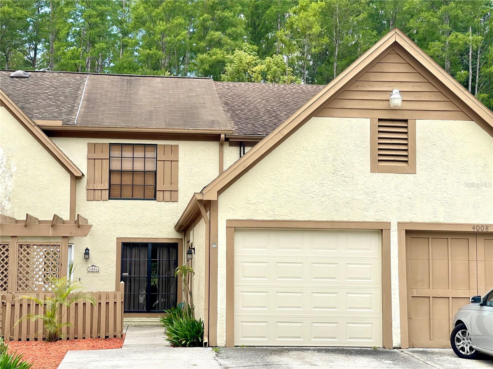 4006 HUXFORD COURT