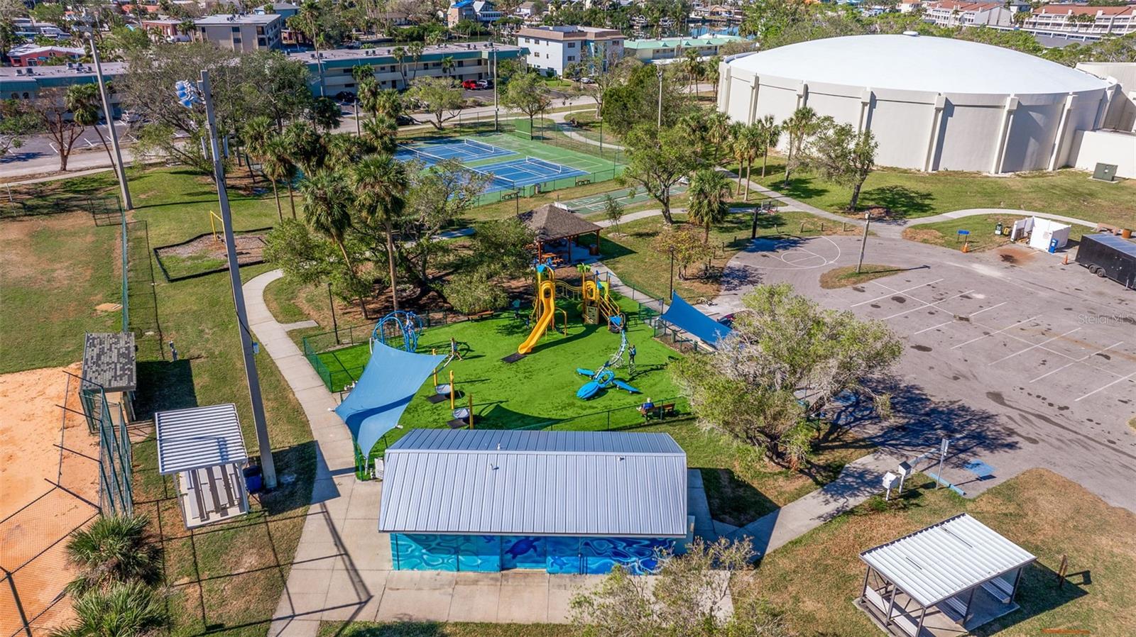 TREASURE ISLANDS POINTS WEST APTS CONDO - Residential