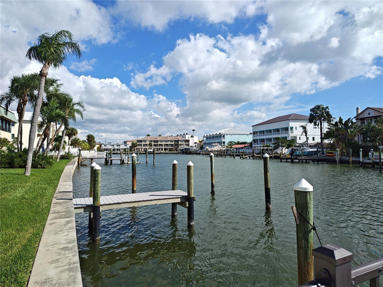 TREASURE ISLANDS POINTS WEST APTS CONDO - Residential
