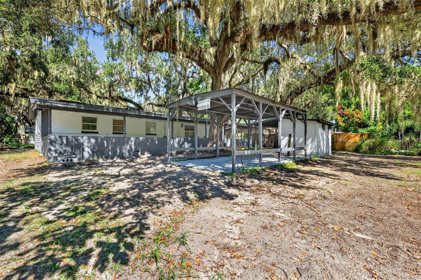 1611 HAMPTON ROAD