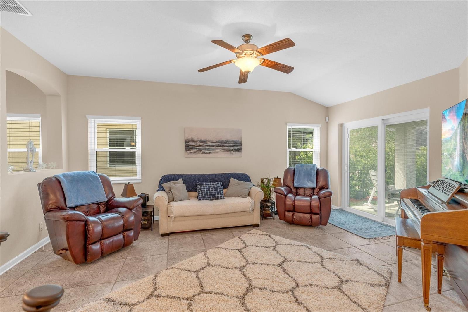 VICTORIA PARK SOUTHWEST INCREMENT - Residential