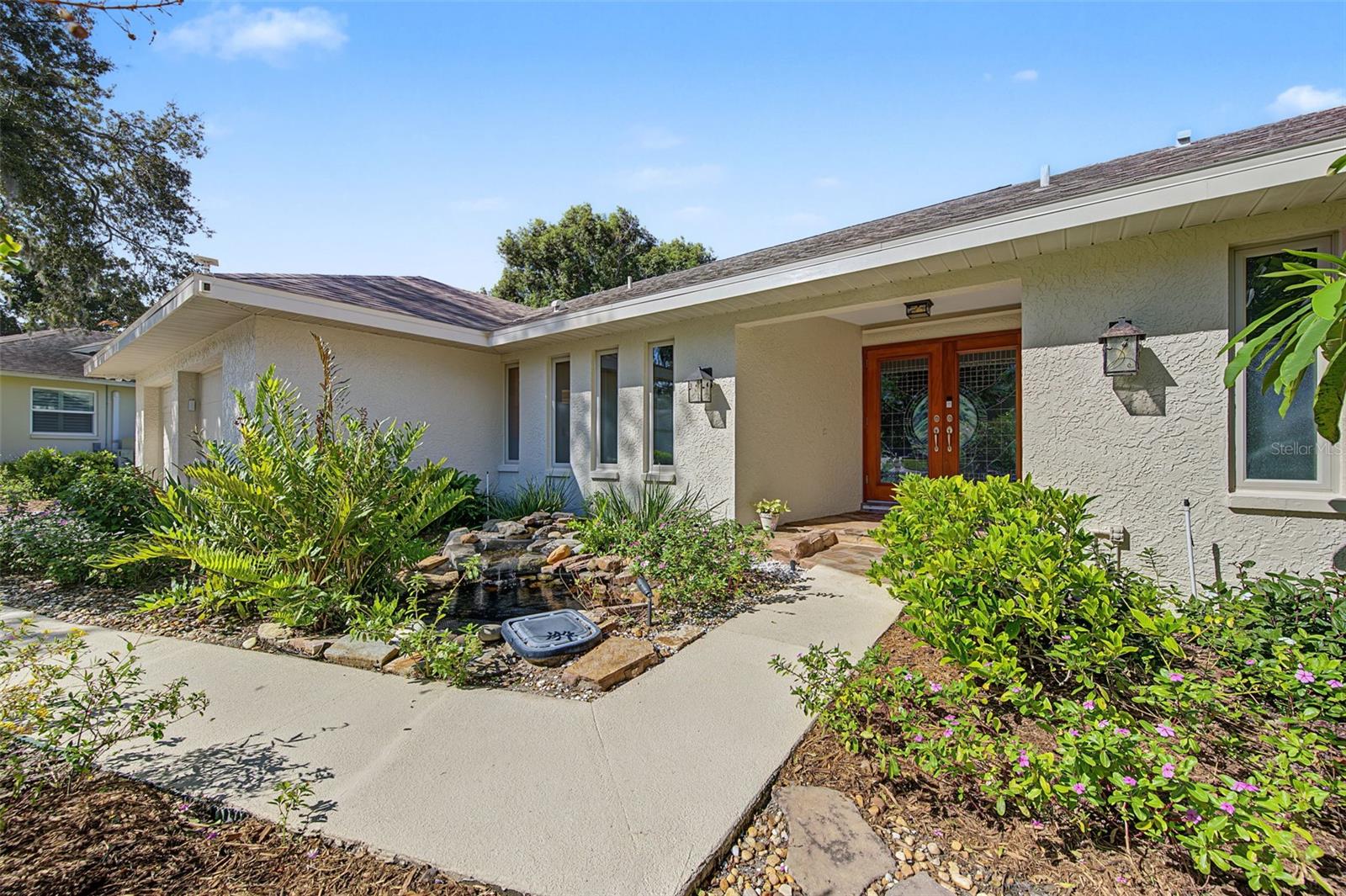 2334 TIVERTON COURT
