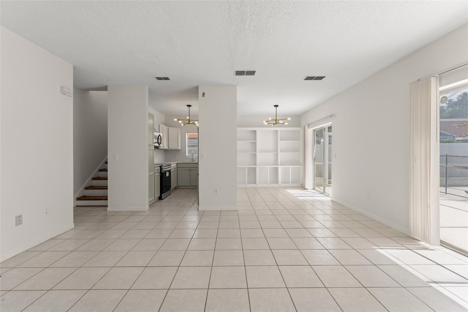 2330 SANTA LUCIA STREET