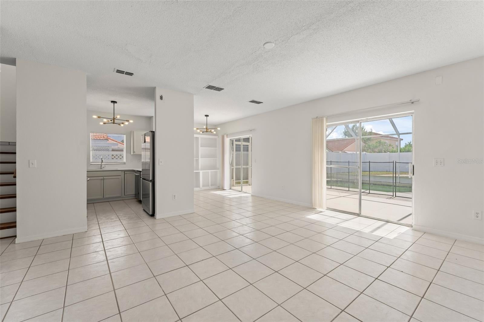 2330 SANTA LUCIA STREET