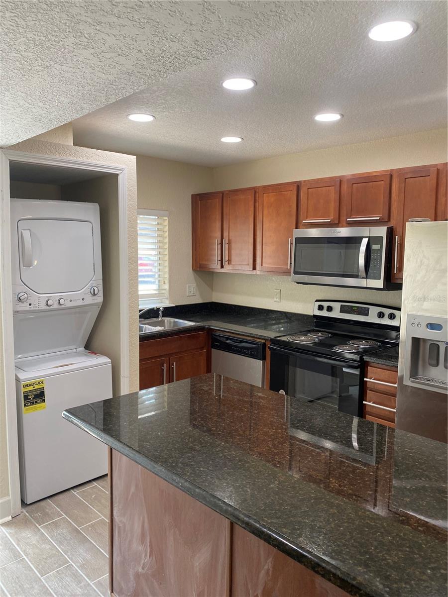 METRO AT MICHIGAN PARK CONDO - Residential Lease