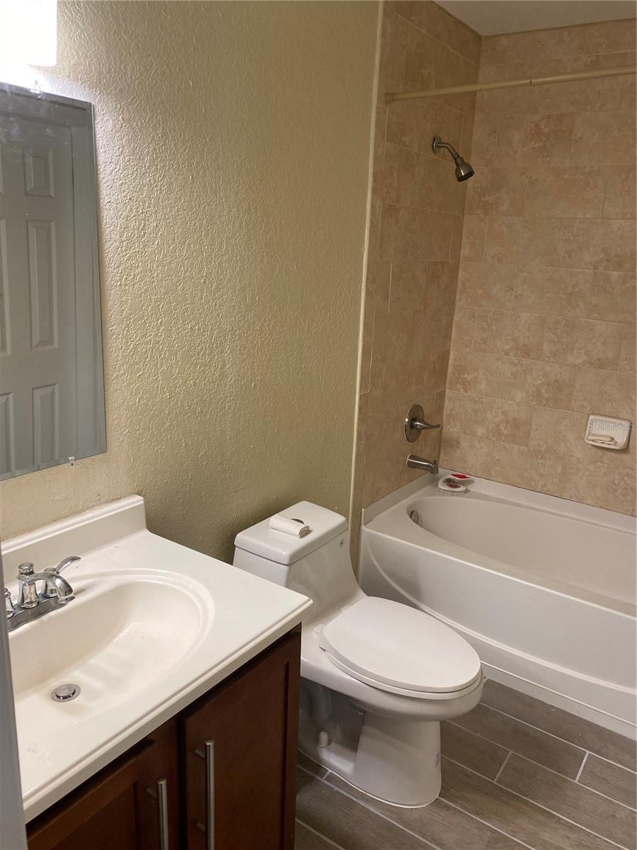 METRO AT MICHIGAN PARK CONDO - Residential Lease