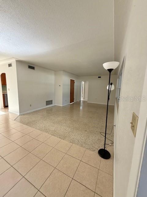 DUNEDIN LAKEWOOD ESTATES 1ST ADD - Residential