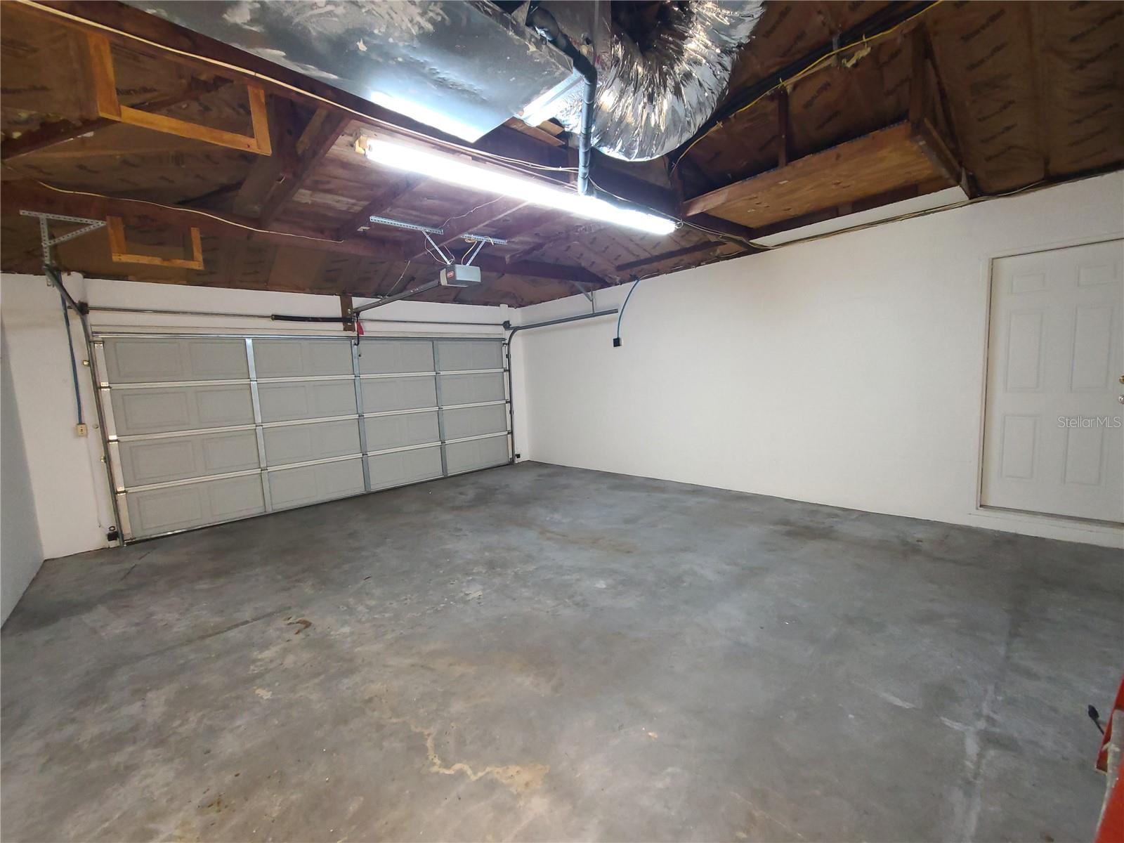 DUNEDIN LAKEWOOD ESTATES 1ST ADD - Residential