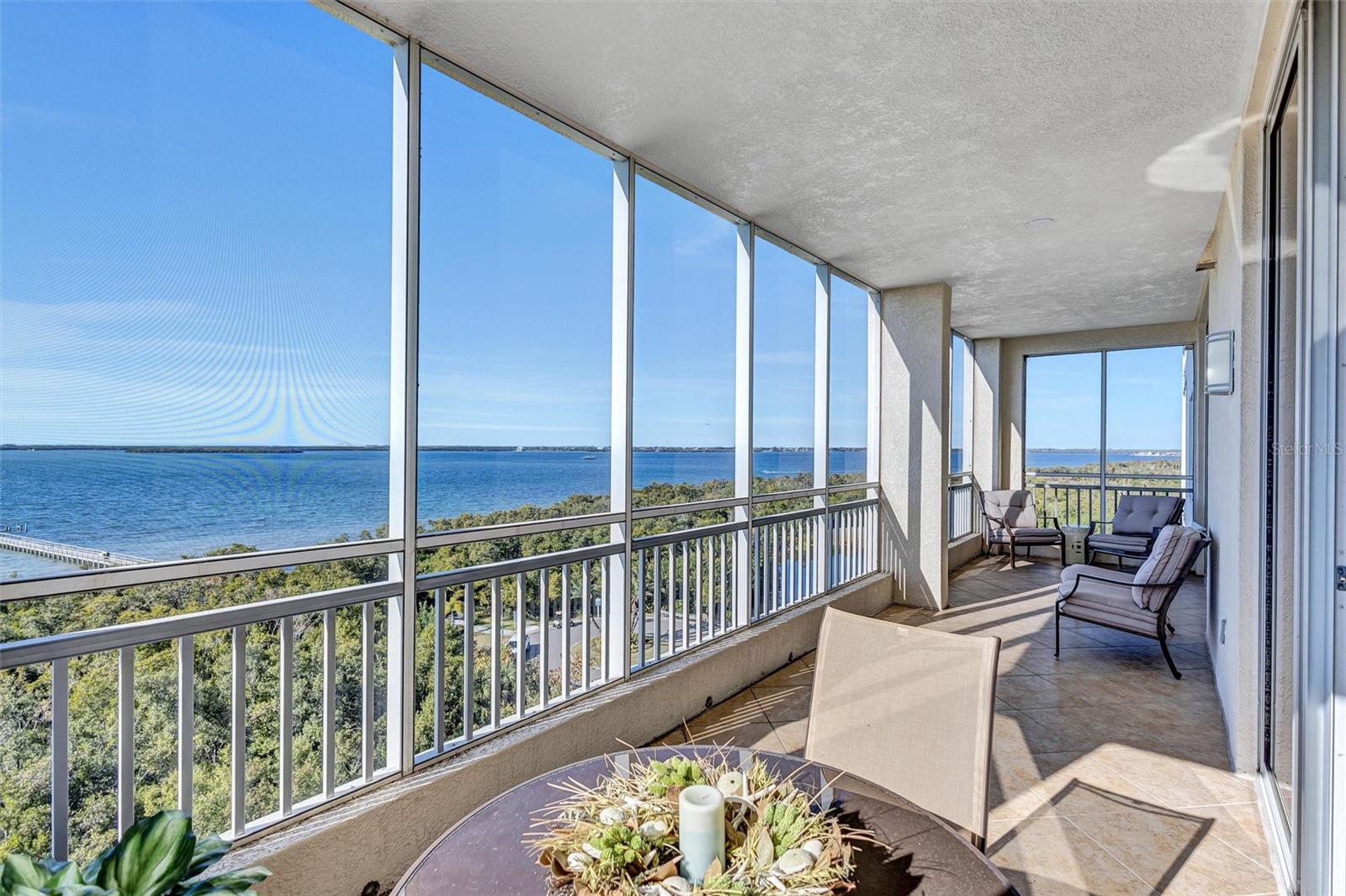 BAY CLUB PH II - Residential