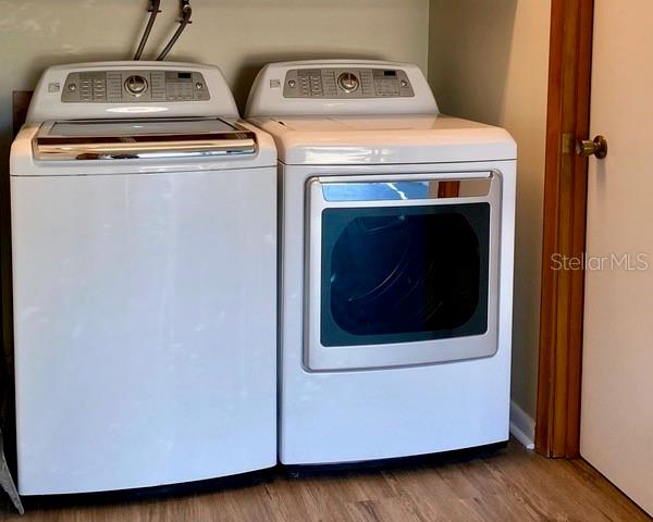 RAINBOW S END ESTATE - Residential