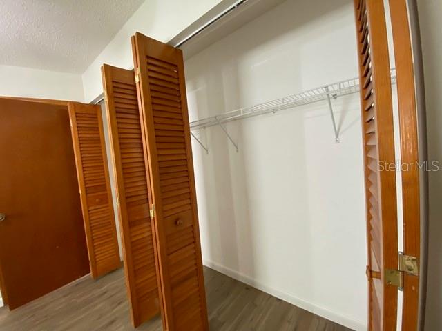 RAINBOW S END ESTATE - Residential