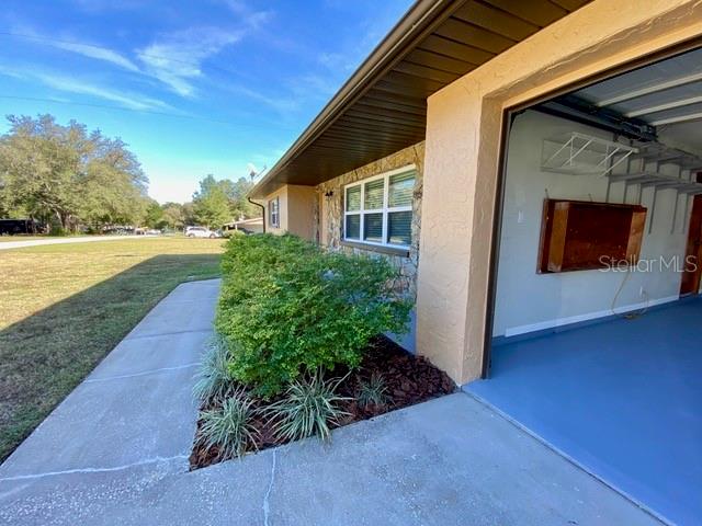 RAINBOW S END ESTATE - Residential