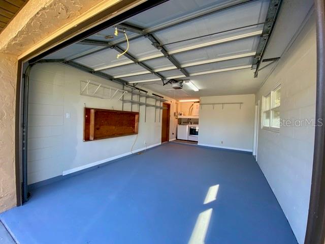 RAINBOW S END ESTATE - Residential