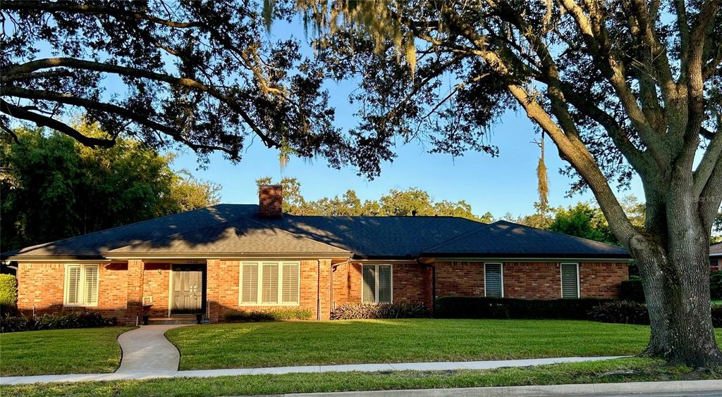 Photo of 3235 Stonewood Court, Orlando, FL 32806 (MLS # O6352330)