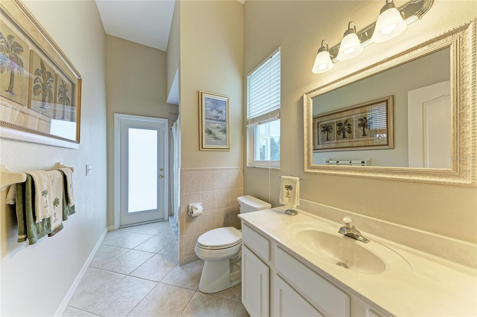 CARLYLE AT VILLAGES OF PALM-AIRE - Residential