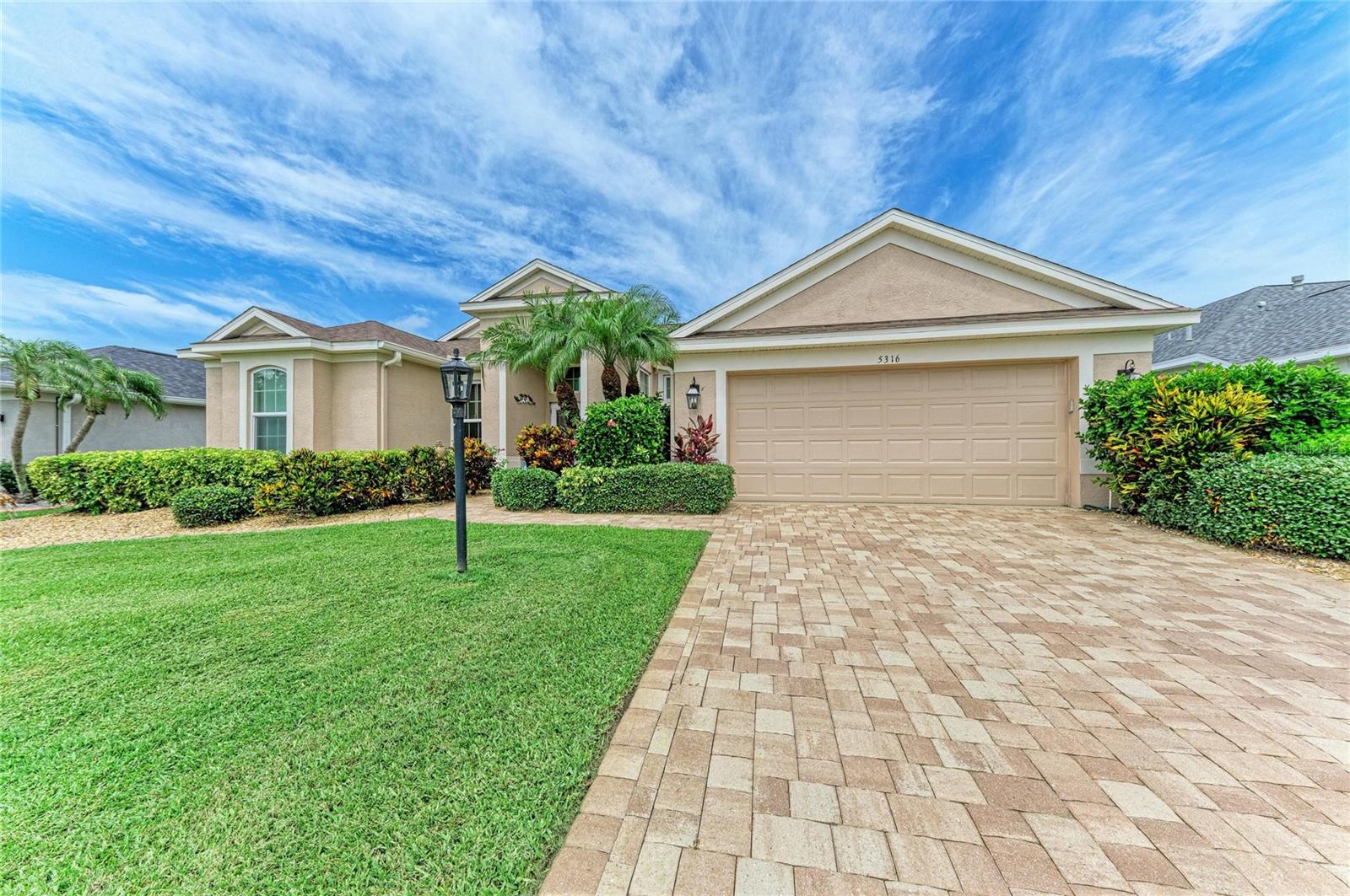CARLYLE AT VILLAGES OF PALM-AIRE - Residential